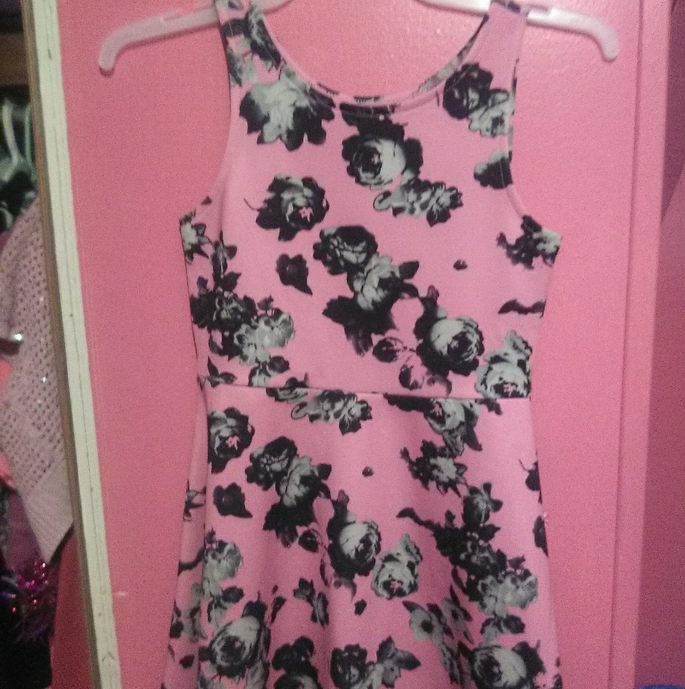 Girls dress